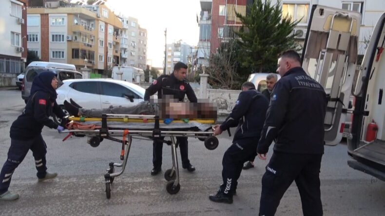 Yangına Uykuda Yakalanan Kişi, Alevlere Müdahale Ederken Yaralandı