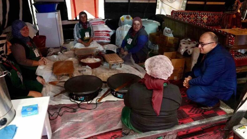 Yörüklerin ‘Kıl Çadırı’ Fuarın Gözdesi Oldu