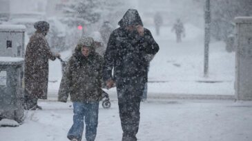 Yurdun Doğusunda Kuvvetli Kar, Batı Akdeniz’de Fırtına Uyarısı