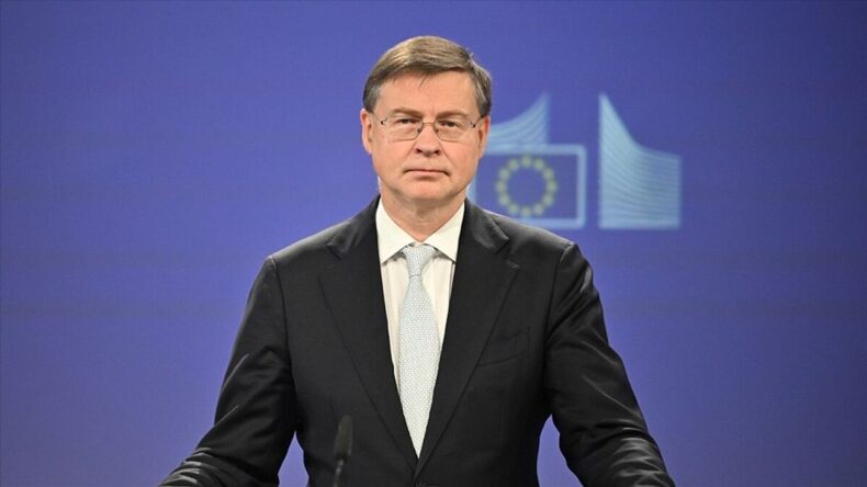 AB, ABD’den Rus Petrolüne Tavan Fiyat Uygulamasını Sürdürebilir