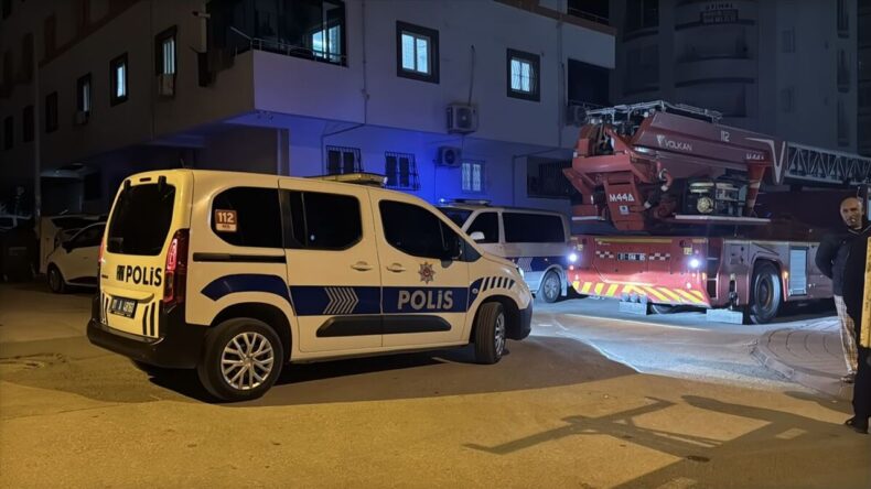 Adana’da Evini Yakmak İsteyen Kişi Polis Tarafından İkna Edildi