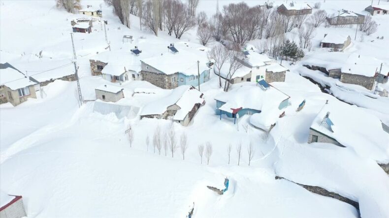Baharda Ağrı’nın Köylerinde Zorlu Yaşam Koşulları
