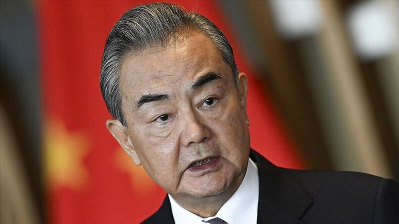 Çin Dışişleri Bakanı Vang’dan Orta Doğu’da Askeri Operasyonlara Son Verilmesi Çağrısı