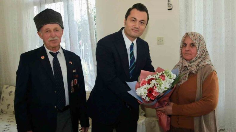 Kaymakam Öztürk Gazilerle Bir Araya Geldi