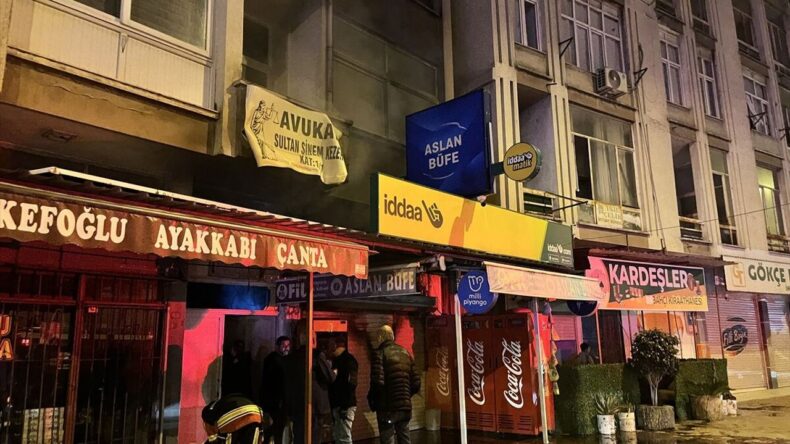 Mersin’de Büfede Yangın: Hasar Büyüdü