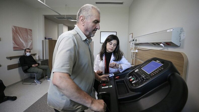 Sağlık Bakanlığı, 30 Bin 935 Hastaya Pulmoner Rehabilitasyon Uyguladı