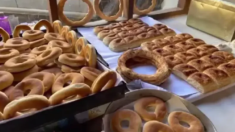 Hatay’da Ekmek Arası Tuz Satılıyor, Ekonomi Bitmiş