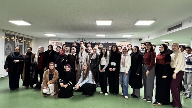 Filistinli Öğrenciler Türkiye’de Ramazan Atmosferini Anlattı