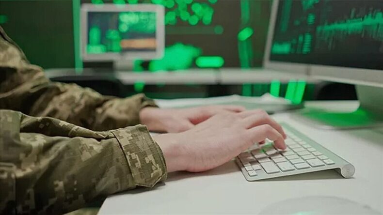 Yapay Zekanın Savaş Ortamında Kullanımı: Hukuki Soru İşaretleri