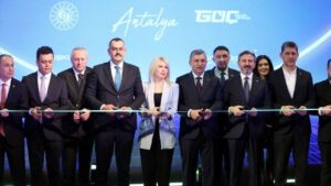 Antalya’da İstihdam Fuarı Başladı