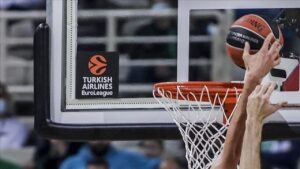 EuroLeague Anadolu Efes’e Para Cezası Verdi