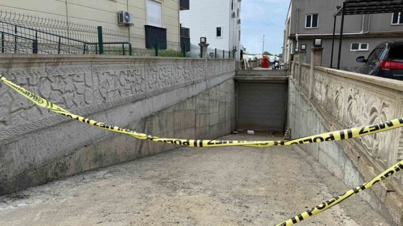 Antalya’da Yolu Kısaltmak İsterken Apartman Boşluğuna Düştü