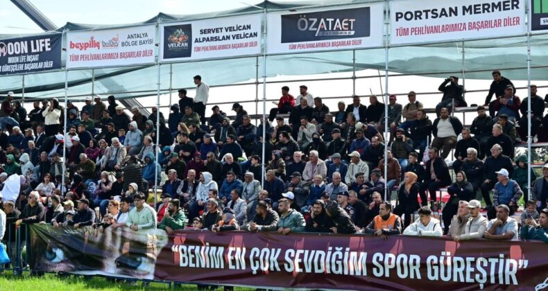 Kepez Belediyesi Yağlı Güreşleri’nde Enes Doğan Başpehlivan Oldu
