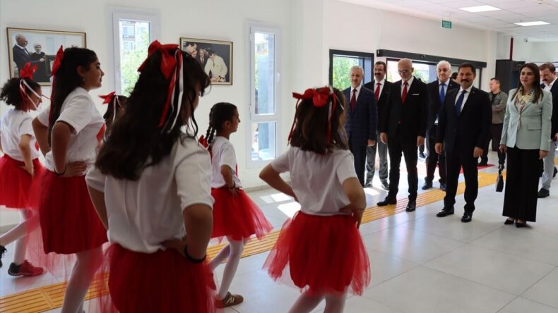 Engelli Çocuklar 23 Nisan İçin Etkinlikte Bir Araya Geldi
