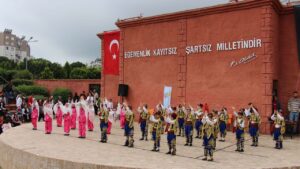 Konyaaltı’nda 23 Nisan Ulusal Egemenlik ve Çocuk Bayramı Kutlandı