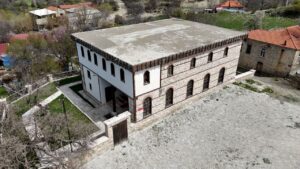 Isparta’daki Kubbesiz Cami 800 Yıldır Ayakta