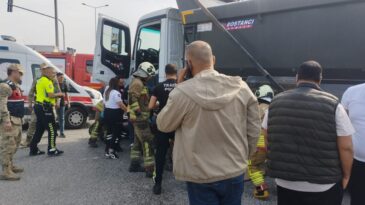 Kamyon ile çarpışan motosiklet sürücüsü hayatını kaybetti