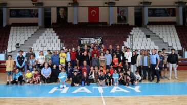 Masa Tenisi Turnuvası Düzenlendi