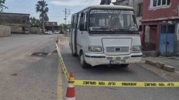 Mersin’de 2 Yaşındaki Çocuk Araç Altında Kaldı