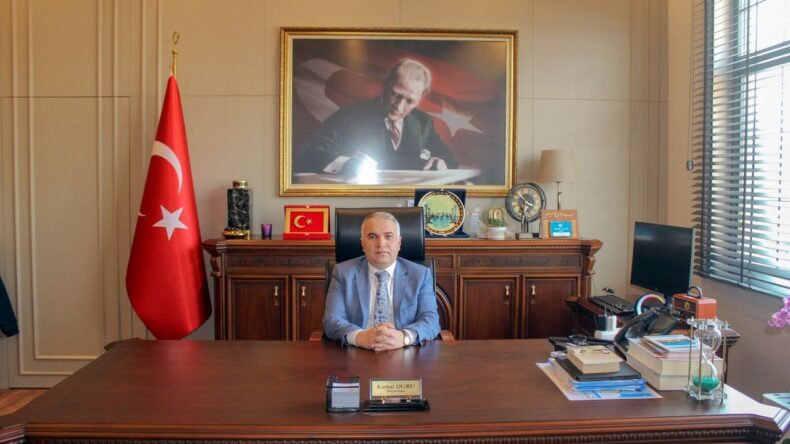 Anamur Kaymakamı Kemal Duru, İşçi ve Emekçilerin Gününü Kutladı