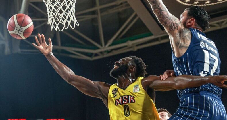 Anadolu Efes, Mersin Spor’u Zorla Geçti