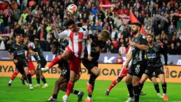 Antalyaspor ve Corendon Alanyaspor Golsüz Berabere Kaldı