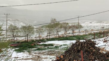 Antalya’nın Yüksek Kesimlerinde Kar ve Dolu Etkili Oldu