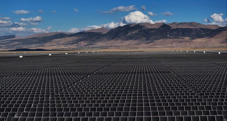 Güneş Enerjisi Küresel Elektrik Talebinin Yüzde 75’ini Karşıladı