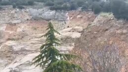 Eğirdir’de Kayalıklarda Mahsur Kalan Çocuklar Kurtarıldı