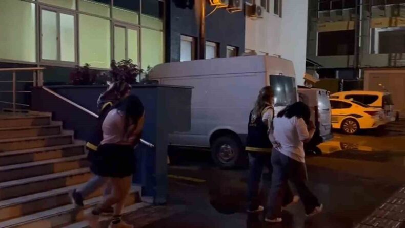 İskenderun’da günübirlik apartlara fuhuş operasyonu: 3 gözaltı