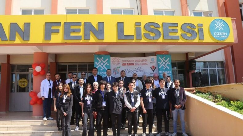Kozan’da TÜBİTAK 4006 Bilim Fuarı Düzenlendi