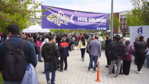 ISUBÜ’de ‘5. Balık Ekmek Şenliği’ düzenlendi