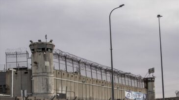 İsrail Hapishanelerinde Filistinli Esirlere Yönelik Tecrit Cezalarında Artış