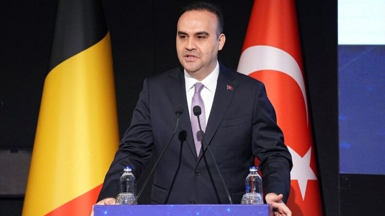 Bakan Kacır: Türkiye, Avrupa için güvenilir bir ortak