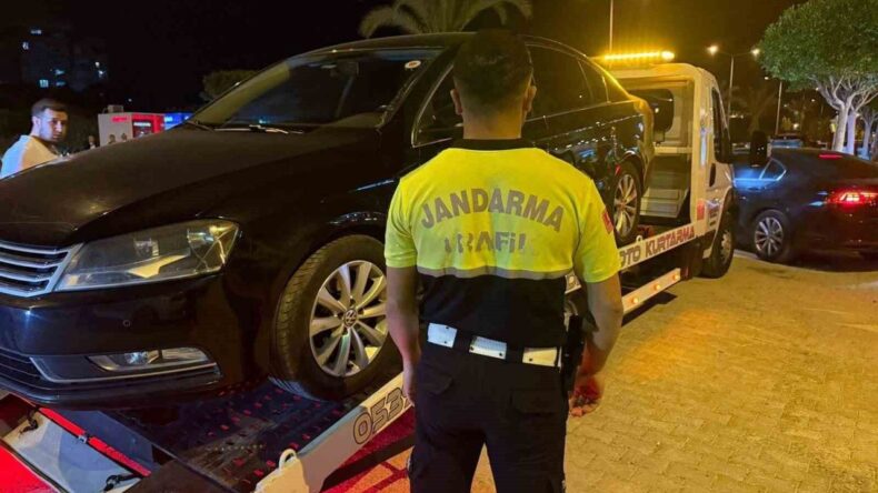 Alanya’da korsan taşımacılık yapan 8 araca 835 bin TL ceza