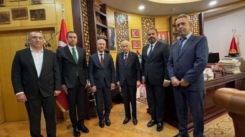 Kuruyan Amik Gölü İçin Devlet Bahçeli’ye Kritik Sunum