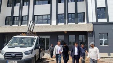 Hassa’da Kamu Binaları Yükseliyor