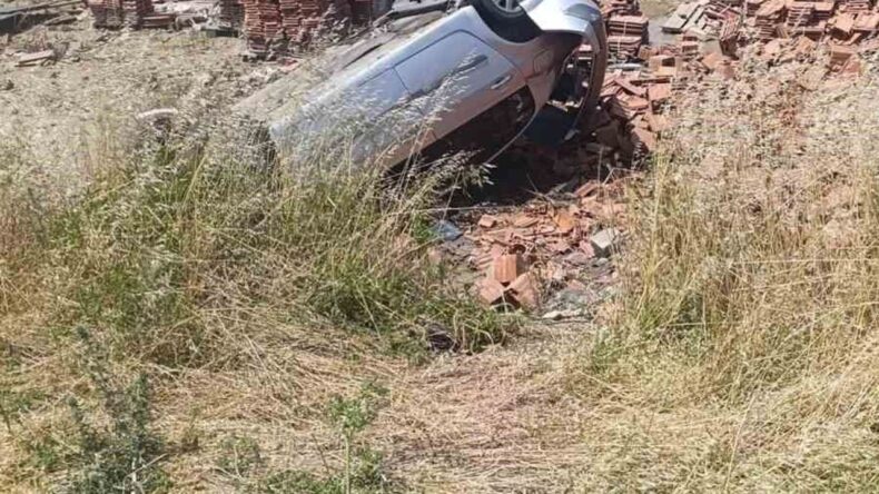 Reyhanlı’da otomobil takla attı: 1 ölü, 1 yaralı