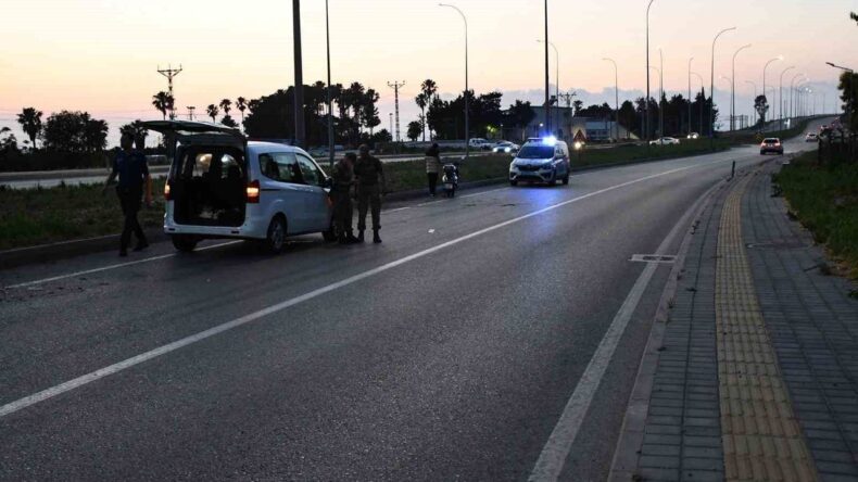 İskenderun’da kontrolden çıkan motosiklet devrildi: 2 ölü