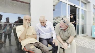 Kırıkhan’da sokakta yaşayan 65 yaşındaki İsmail Hazırlar korumaya alındı