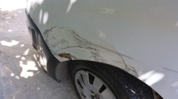Antakya’da trafikte örnek davranış: Sürücü not bıraktı