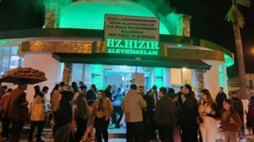 Samandağ Hz. Hızır Türbesi çevresinde görülen ışık iddiası