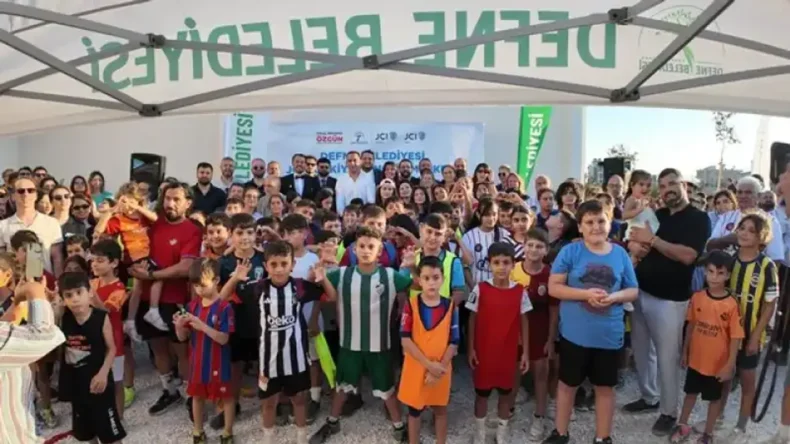 Defne’de Gençlik Merkezi açıldı: Eğitim ve sosyal alanlar hazır