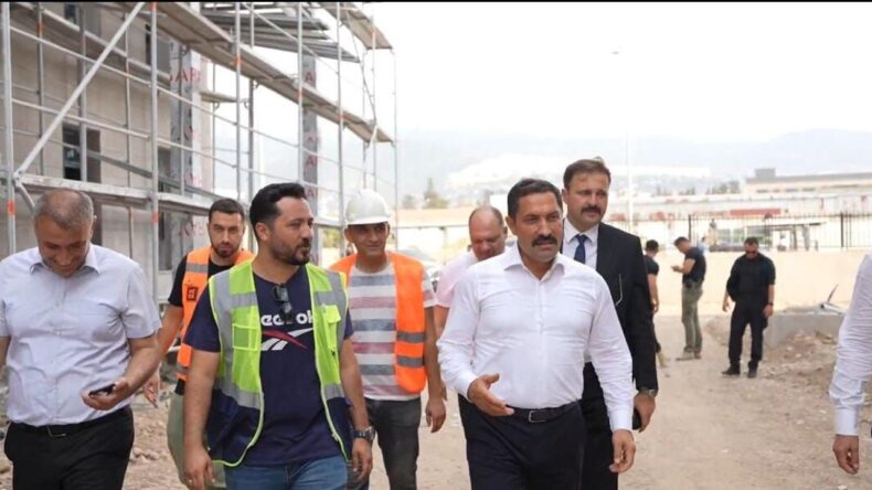 Antakya Tarihi Çarşılarında Anahtar Teslim Süreci Başladı