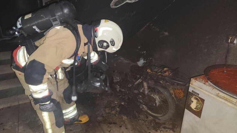 Arsuz’da Motosiklet Yangını: Dumandan Etkilenen 4 Kişi Kurtarıldı