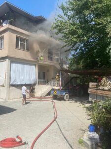 Hatay’da Farklı İlçelerde Üç Ayrı Yangın Olayı Yaşandı