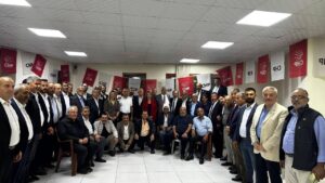 CHP Hatay İl Başkanı Derya Altunay, Reyhanlı Muhtarlarıyla Bir Araya Geldi