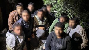 Yayladağı’nda İHA Destekli Düzensiz Göçmen Operasyonu