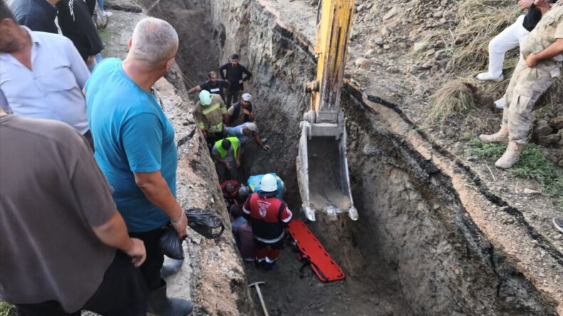 Arsuz’da altyapı çalışmasında göçük: Bir işçi kurtarıldı
